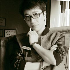 向仕藝